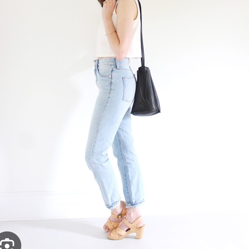The Perfect Summer Jean - Picture 3 of 10